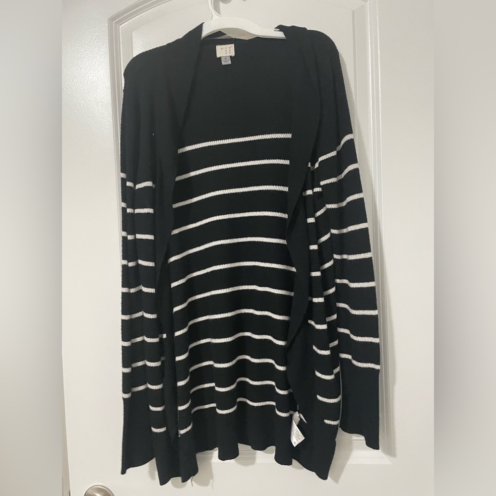 A new day striped black ne white cardigan